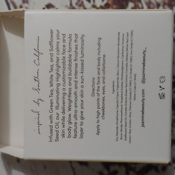 HIGHLIGHTER & BLUSH SAMPLE BUNDLE - Picture 9 of 9